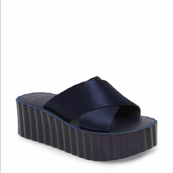 tory burch scallop platform sandal